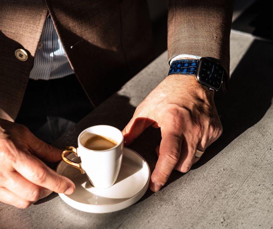 Apple Watch Leder Armband MILANO-Design blau (Adapter gold) - GOLDBLACKpremium