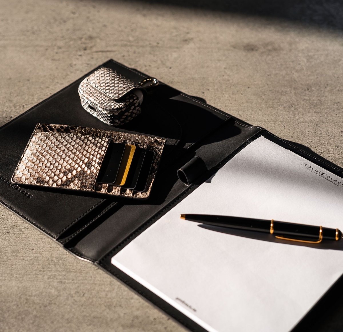 Royal Kartenetui Pythonleder Natural - GOLDBLACKpremium